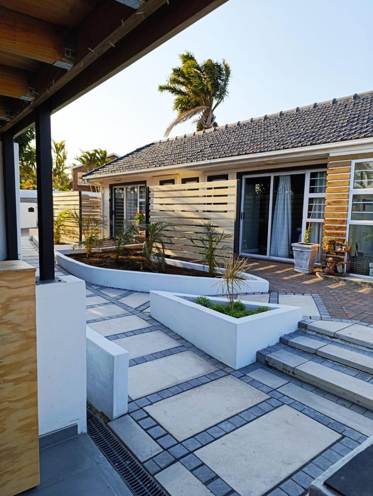 Reef View Bnb East London Esterno foto